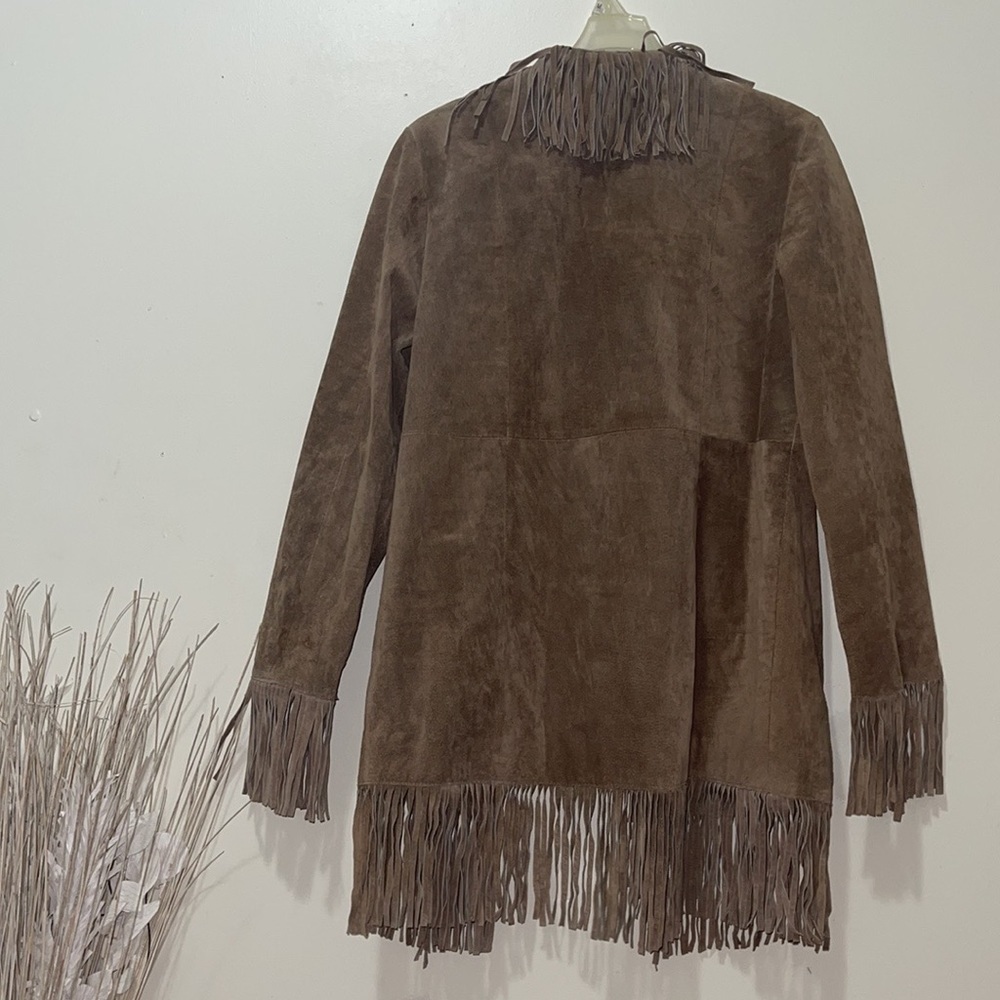 Fringe Suede Leather Jacket. Light brown/beige. Very cool. Size XL. Like new. - Picture 9 of 16